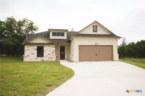 1617 Badger Ln, Lampasas, TX 76550