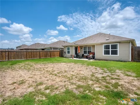 Exterior - 10744 Rosalina Loop, Converse, TX 78109 photo 5 of 7