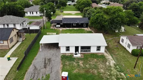 480 E Avenue R, Belton, TX 76513