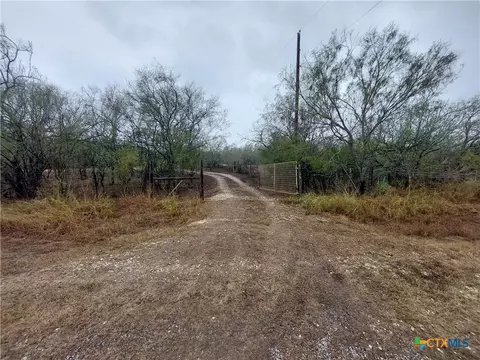 22159 Private Road 1080, Mathis, TX 78368 photo 2