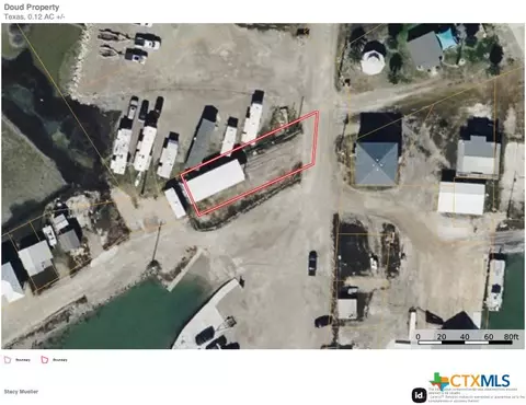 7 Bell Street, Port Lavaca, TX 77979