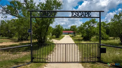 1231 Br Rd, Vanderpool, TX 78885