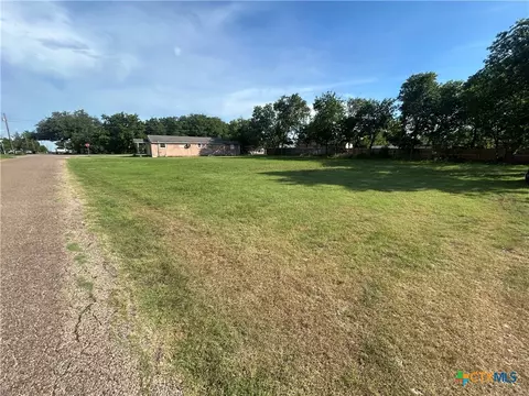 tbd Rogers St, Mcgregor, TX 76657 photo 2