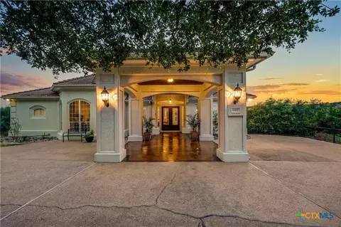 1307 Osprey Ridge Loop, Lago Vista, TX 78645