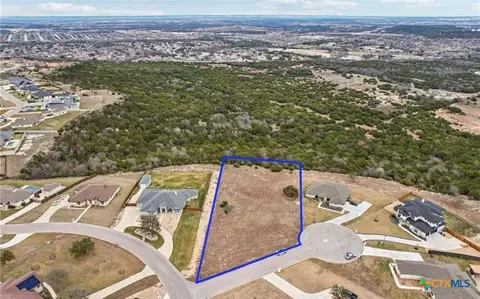 2705 Sun Point Cir, Copperas Cove, TX 76522