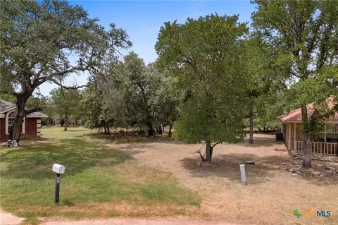 53 Buttercup Loop, Belton, TX 76513 photo 2