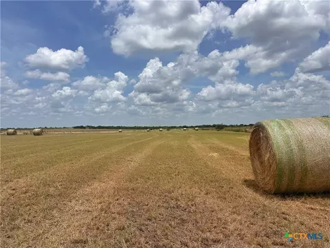 8378 W State Highway 97, Cost, TX 78614