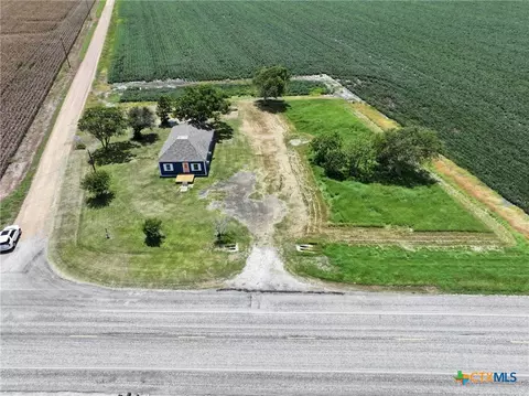 7296 Fm 234, Edna, TX 77957