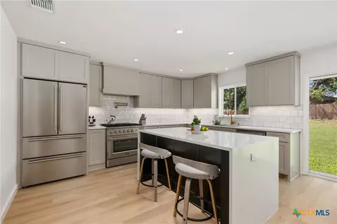 1101 E Floradale Dr, Austin, TX 78753