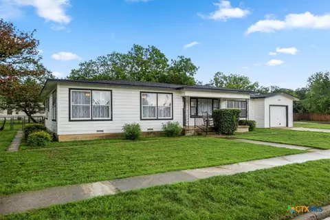 1102 S 5th St, Copperas Cove, TX 76522