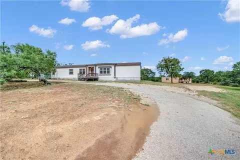 6 River Bluff Dr, Lytle, TX 78052 photo 7