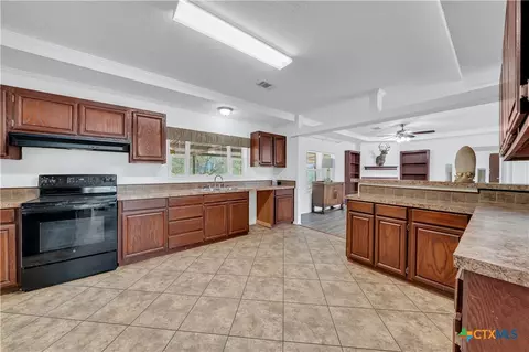 6 River Bluff Dr, Lytle, TX 78052 photo 15