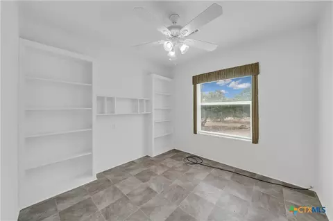 6 River Bluff Dr, Lytle, TX 78052 photo 20