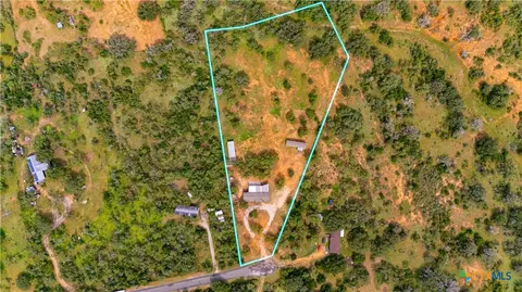6 River Bluff Dr, Lytle, TX 78052 photo 3