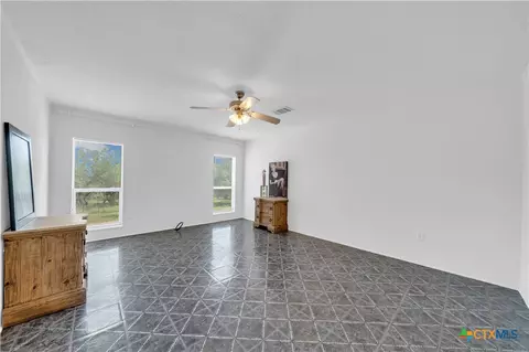 6 River Bluff Dr, Lytle, TX 78052 photo 16
