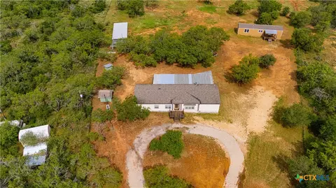 6 River Bluff Dr, Lytle, TX 78052 photo 6