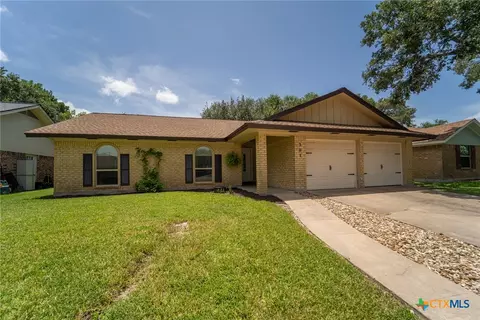 301 Antietam Dr, Victoria, TX 77904
