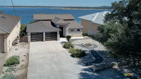 2934 Colleen Dr, Canyon Lake, TX 78133
