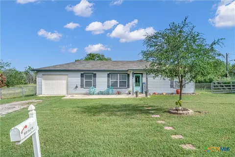 505 Olive St, Jourdanton, TX 78026