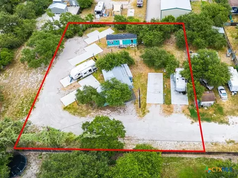 914916918 Mission St, Rockport, TX 78382