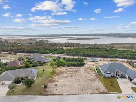 1926 Fall Creek Dr, Harker Heights, TX 76548