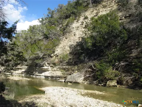 1248 Buffalo Creek Dr, Evant, TX 76525