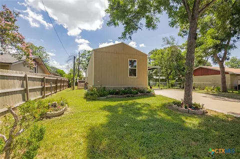 3308 Catalpa St, Victoria, TX 77901
