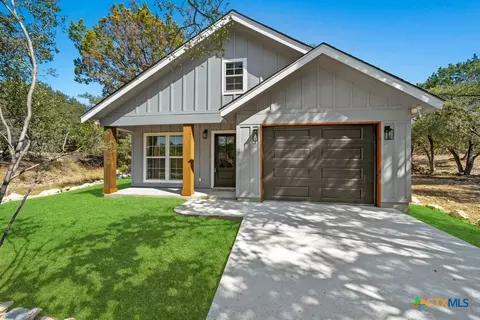 1316 Lonesome, Canyon Lake, TX 78133