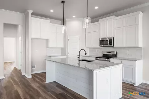 224 Creek Plum Ln, Temple, TX 76502
