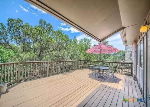 406 T Bar M Dr, New Braunfels, TX 78132