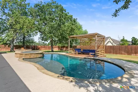 4720 Lago Vista Dr, Belton, TX 76513