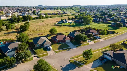 3904 Stallion Dr, Killeen, TX 76549