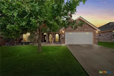 2504 Boxwood Dr, Harker Heights, TX 76548