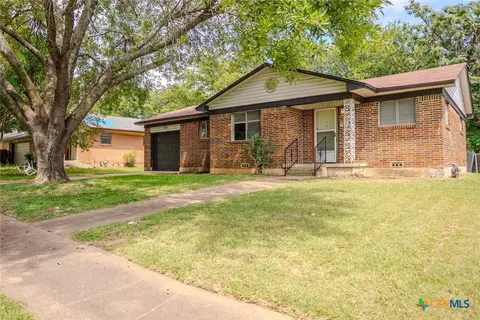 1204 Cedar Dr, Killeen, TX 76543
