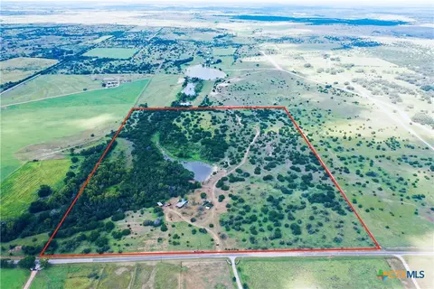 8060 Cr 210 Rd, Bertram, TX 78605