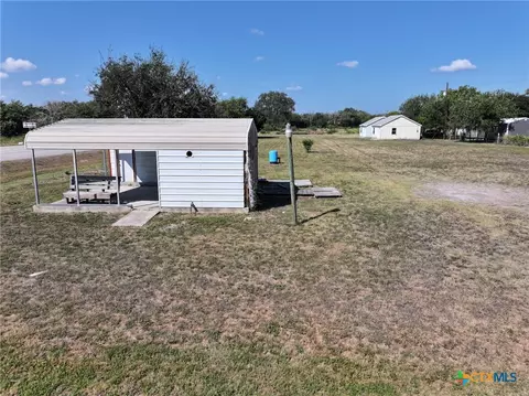 48 7 Orosco Dr, Berclair, TX 78107 photo 31