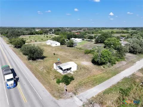 48 7 Orosco Dr, Berclair, TX 78107 photo 12