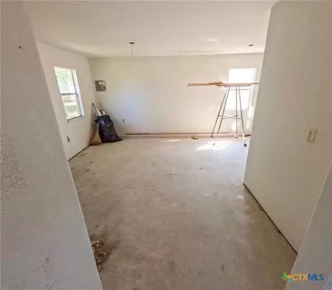 48 7 Orosco Dr, Berclair, TX 78107 photo 36