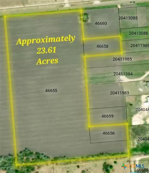 4007 Lone Tree Rd, Victoria, TX 77901