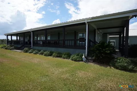 3043 W Harrison Ave, Port O'connor, TX 77982