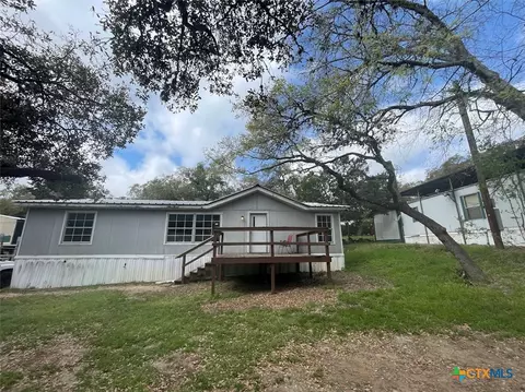 532 Grandview Bnd, Canyon Lake, TX 78133