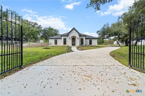 3244 Lois Ln, Kempner, TX 76539
