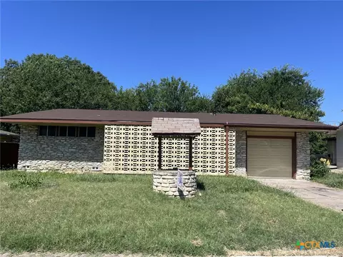 1107 Meadow Dr, Killeen, TX 76549