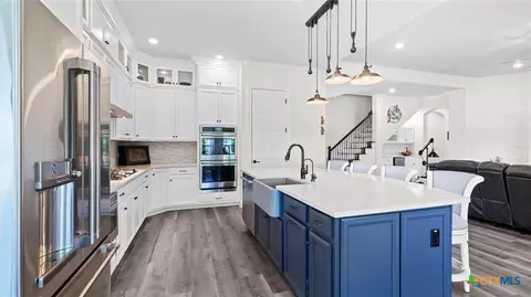 1207 Game Trl, New Braunfels, TX 78132