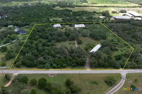 1210 Whispering Woods Trl, New Braunfels, TX 78132