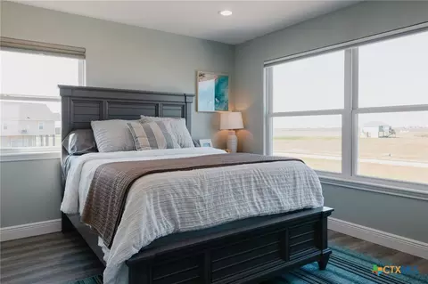 Bedroom - 299 Bay Dr, Palacios, TX 77465 photo 1 of 8