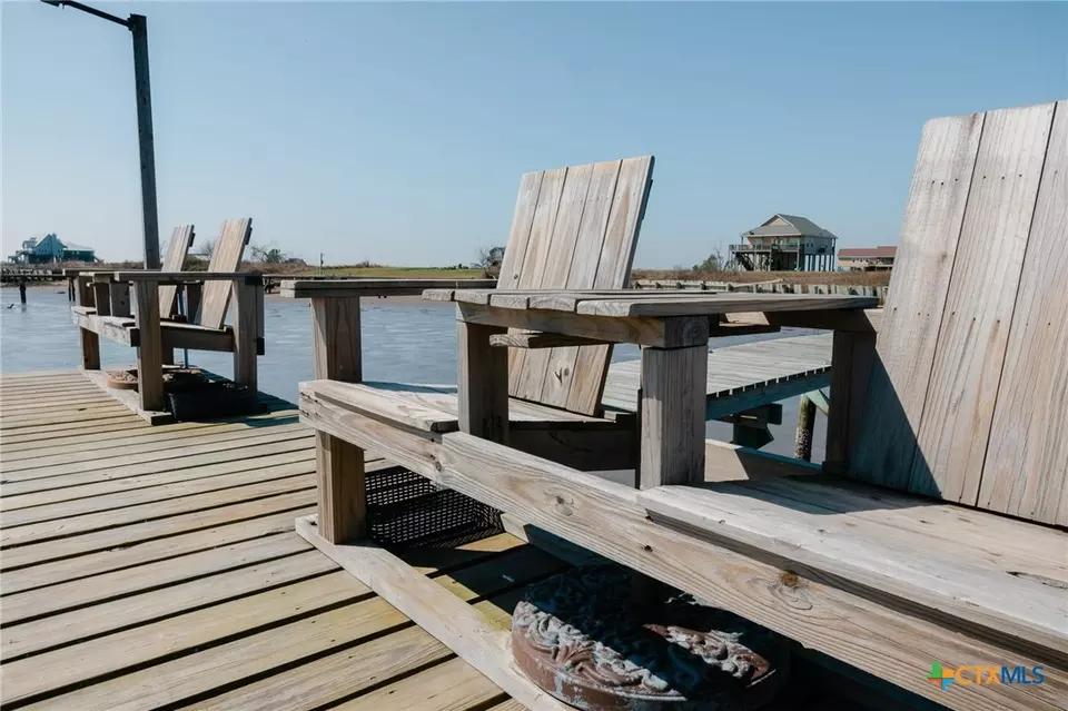 Exterior - 299 Bay Dr, Palacios, TX 77465 photo 10 of 10