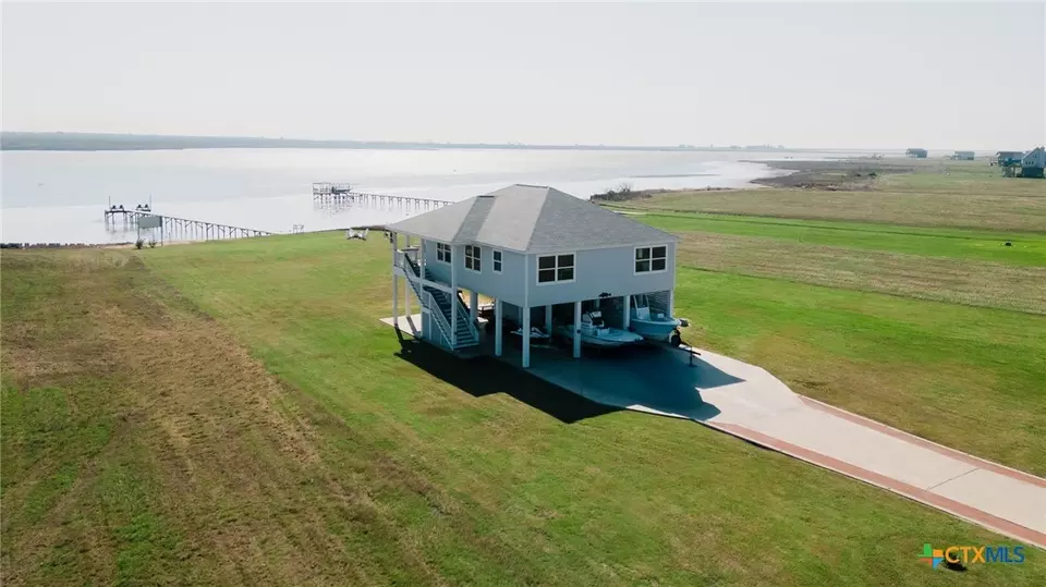 View/Area - 299 Bay Dr, Palacios, TX 77465 photo 1 of 4