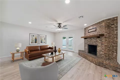 Living - 1006 Eagle Dr, Eddy, TX 76524 photo 1 of 2