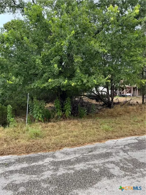 1051 Somerset, Canyon Lake, TX 78133
